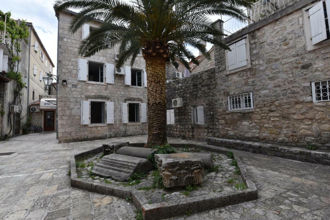Hostel Michel Будва Экстерьер фото